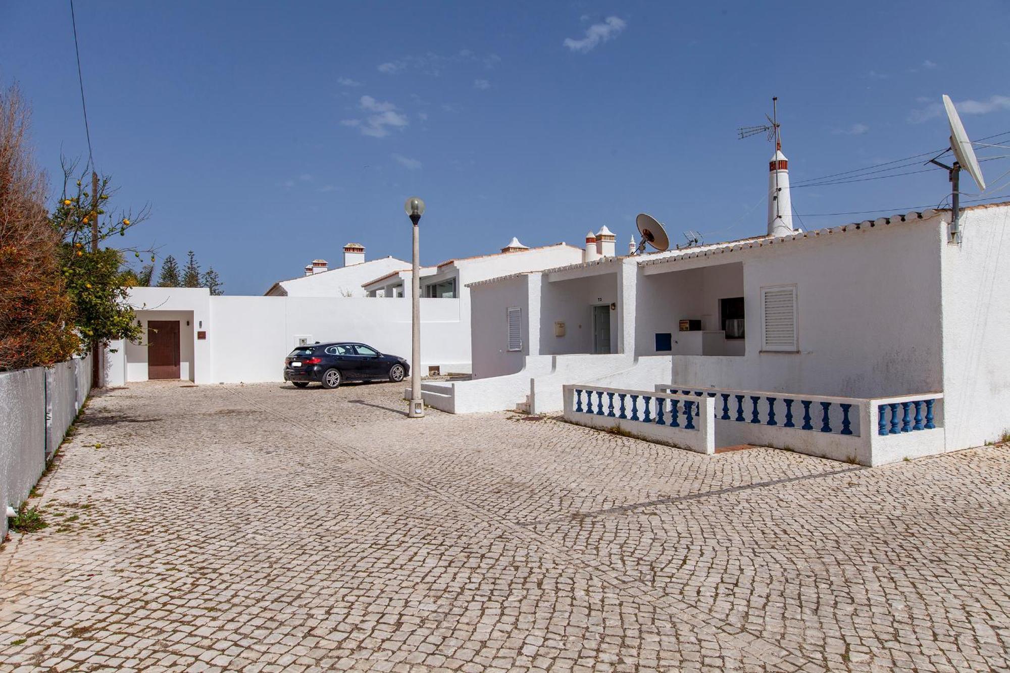 B86 - Beachline Apartment In Senhora da Luz מראה חיצוני תמונה